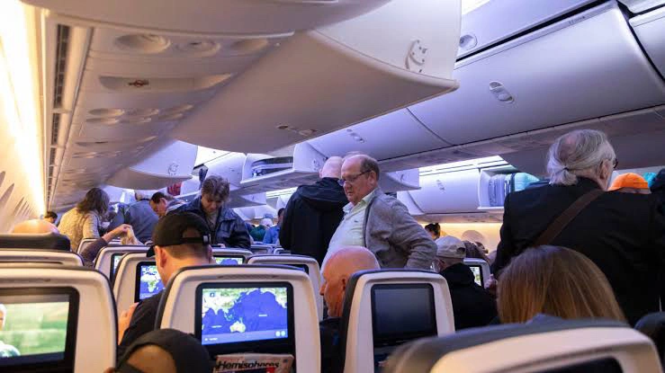 #livenews #breakingnews#latestnews #newsupdate #indianpolitics #hindikhabrein #hindisamachaar #aamawaztimes #AAP #BJP #congress #DelhiNews #aamawaz #indiannews #primeminister #supremecourt #delhihighcourt #onilnenews #indianmedia #media #delhi  #hindinews