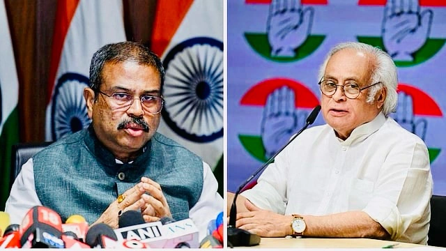 #BreakingNews  #NewsUpdate  #LiveNews #DelhiNews  #IndiaNews #medias #HindiNews #aamawaztimes #delhi #mumbai  #banglore #kolkata #SupremeCourt #HighCourt #editorial #editor #Journalism #journalist #PoliticalNews #CrimeNews